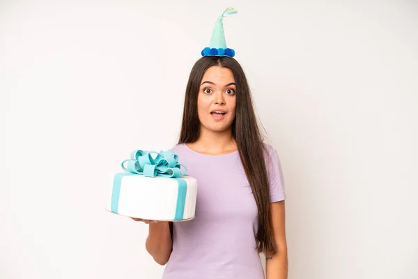 Hispanic Pretty Woma Feeling Happy Pointing Self Excited Birthday Cake — Stock fotografie