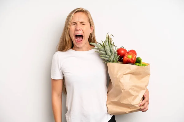 Pretty Caucasian Woman Shouting Aggressively Looking Very Angry Chef Market — Stock fotografie