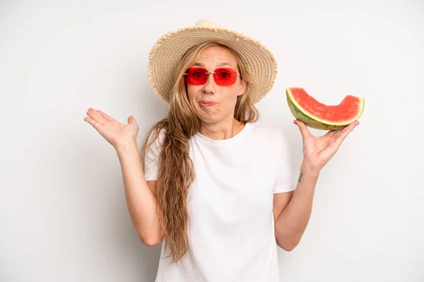 Pretty Caucasian Woman Feeling Puzzled Confused Doubting Summer Watermelon Concept —  Fotos de Stock