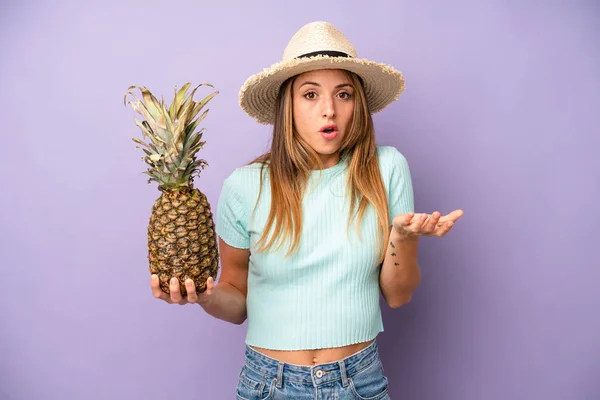 Pretty Caucasian Woman Feeling Extremely Shocked Surprised Summer Pineapple Concept — Foto de Stock