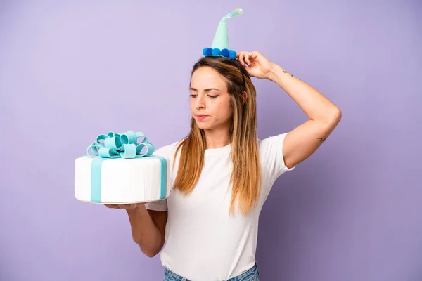 Pretty Caucasian Woman Feeling Puzzled Confused Scratching Head Birthday Cake — Photo