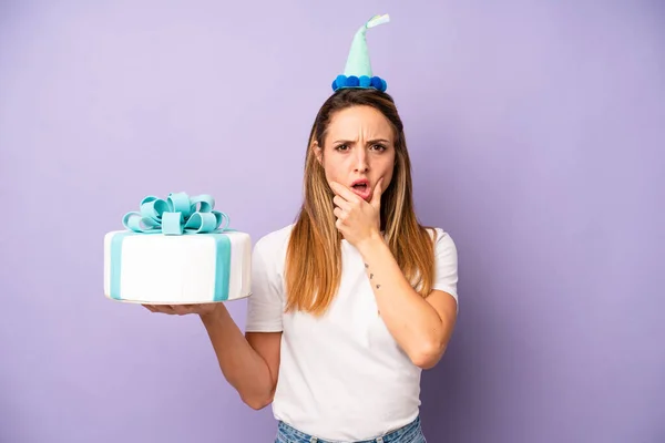 Pretty Caucasian Woman Mouth Eyes Wide Open Hand Chin Birthday — Foto Stock