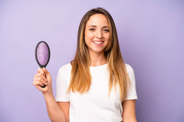 Pretty Caucasian Woman Looking Happy Pleasantly Surprised Hair Comb Concept — Stock Photo, Image