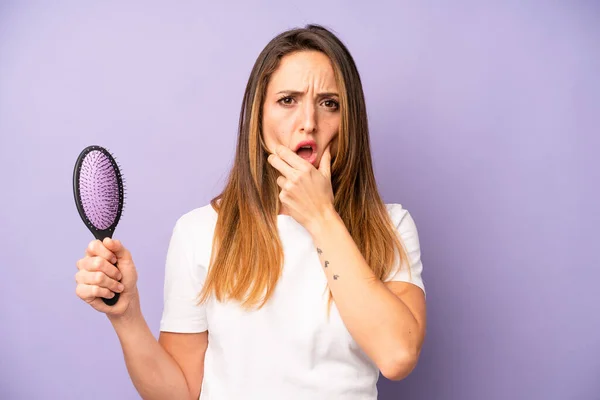 Pretty Caucasian Woman Mouth Eyes Wide Open Hand Chin Hair — Stock Photo, Image