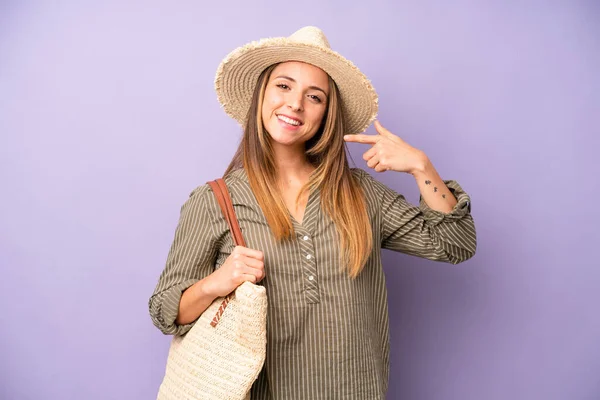 Pretty Caucasian Woman Smiling Confidently Pointing Own Broad Smile Summer — Photo