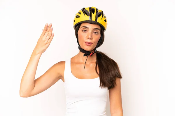 他的惊慌失措的女人感到压力 疲倦和沮丧 自行车头盔概念 — 图库照片