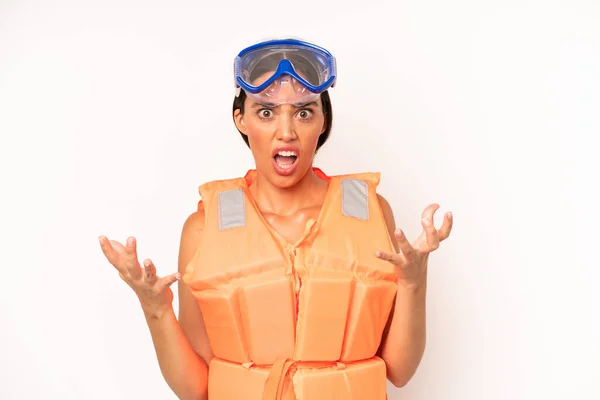 Pretty Hispanic Woman Feeling Extremely Shocked Surprised Life Jacket Concept — Stock Photo, Image