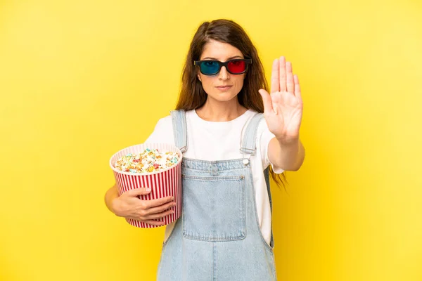 Pretty Caucasian Woman Looking Serious Showing Open Palm Making Stop — Foto de Stock