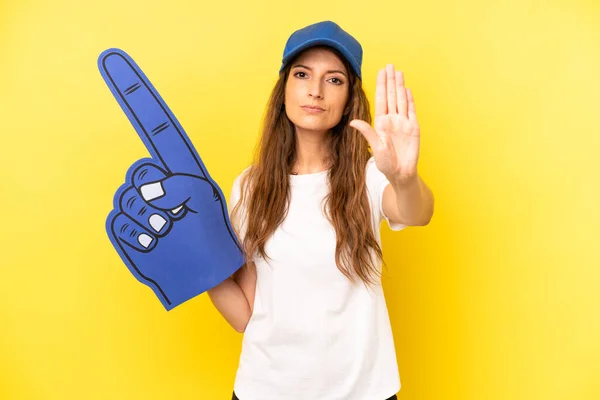 Pretty Caucasian Woman Looking Serious Showing Open Palm Making Stop — Foto Stock