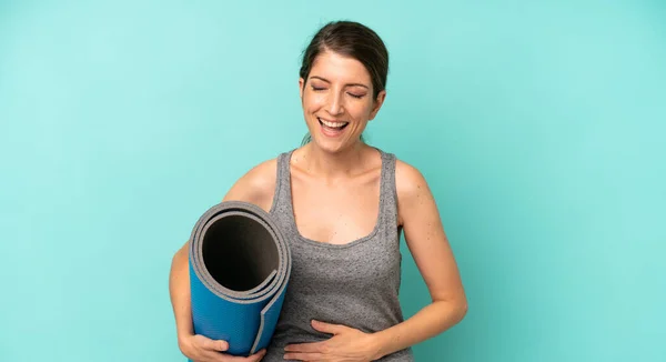 Pretty Caucasian Woman Laughing Out Loud Some Hilarious Joke Fitness —  Fotos de Stock