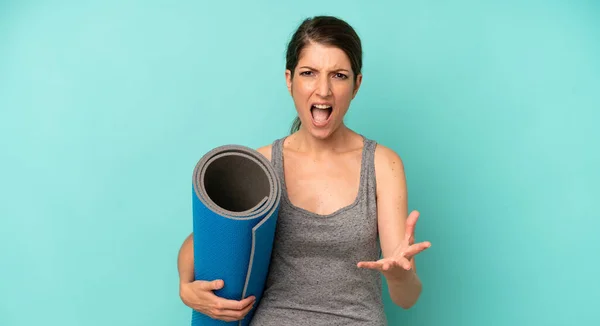 Pretty Caucasian Woman Looking Angry Annoyed Frustrated Fitness Yoga Concept — Stock fotografie