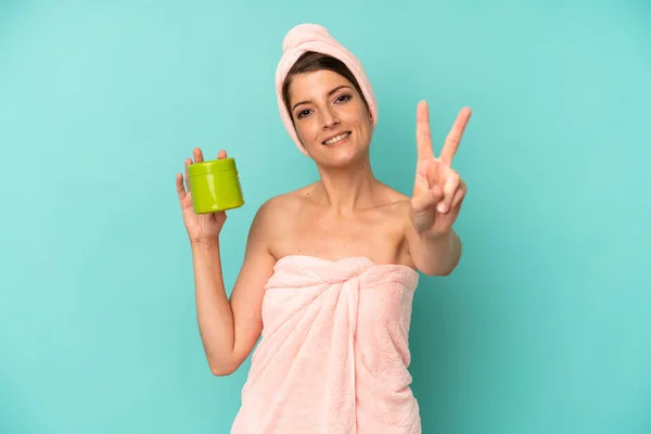 Pretty Caucasian Woman Smiling Looking Happy Gesturing Victory Peace Shower — Stok fotoğraf