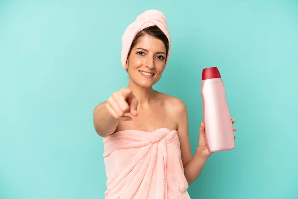 Pretty Caucasian Woman Pointing Camera Choosing You Shower Gel Concept — Stockfoto