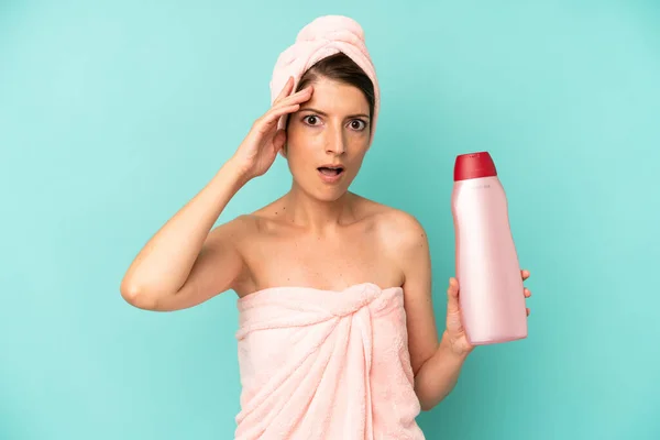 Pretty Caucasian Woman Looking Happy Astonished Surprised Shower Gel Concept — Zdjęcie stockowe