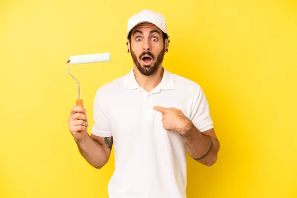 Crazy Bearded Man Looking Shocked Surprised Mouth Wide Open Pointing — Stock Photo, Image