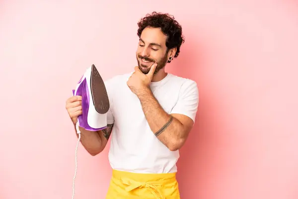 Crazy Bearded Man Smiling Happy Confident Expression Hand Chin Housekeeper — Stock Photo, Image