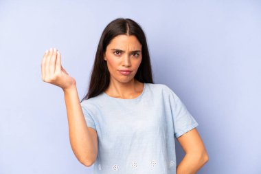 İspanyol güzel kadın kapiş ya da para hareketi yapıyor, sana borçlarını ödemeni söylüyor.!