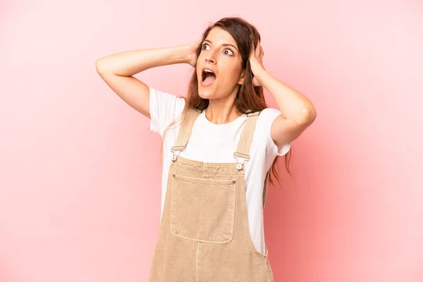 Young Adult Pretty Woman Open Mouth Looking Horrified Shocked Because — Stockfoto