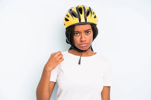 Black Pretty Woman Looking Arrogant Successful Positive Proud Bike Helmet — 스톡 사진