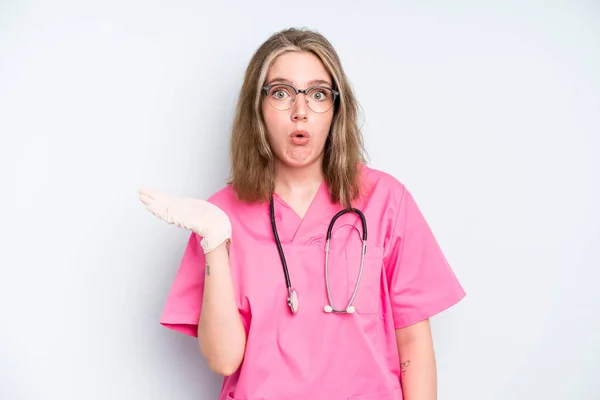 Caucasian Pretty Woman Looking Puzzled Confused Nurse Concept — Stockfoto