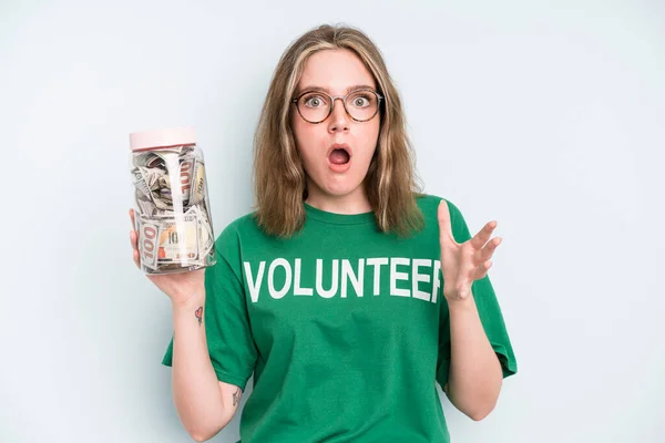 Caucasian Pretty Woman Looking Angry Annoyed Frustrated Donation Volunteer Concept — Foto de Stock