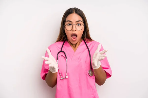 Hispanic Pretty Woman Feeling Extremely Shocked Surprised Medicine Student Concept — Zdjęcie stockowe