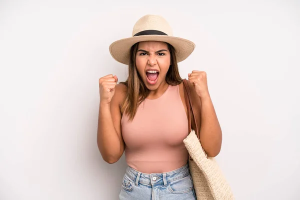 Hispanic Pretty Woman Shouting Aggressively Angry Expression Summer Holidays Concept — Fotografia de Stock
