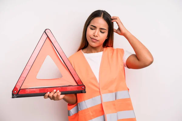 Hispanic Pretty Woman Smiling Happily Daydreaming Doubting Car Accident Emergency — Stockfoto