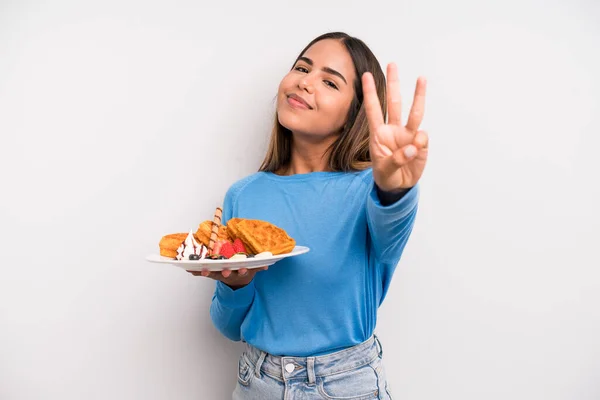 Hispanic Pretty Woman Smiling Looking Friendly Showing Number Three Waffles — Foto de Stock