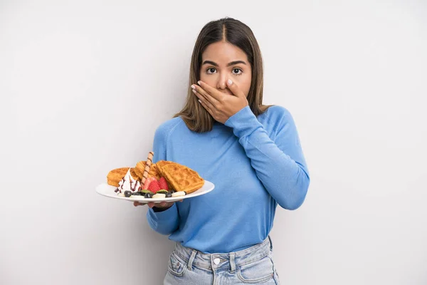 Hispanic Pretty Woman Covering Mouth Hands Shocked Waffles Breakfast Concept — Stock fotografie