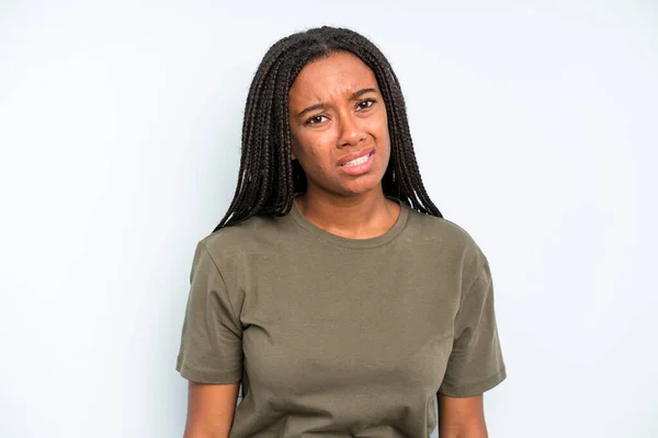 Black Young Adult Woman Feeling Puzzled Confused Dumb Stunned Expression —  Fotos de Stock
