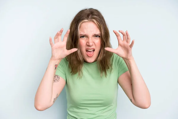 Caucasian Pretty Woman Screaming Panic Anger Shocked Terrified Furious Hands — Stock Photo, Image