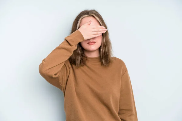 Caucasian Pretty Woman Covering Eyes One Hand Feeling Scared Anxious —  Fotos de Stock