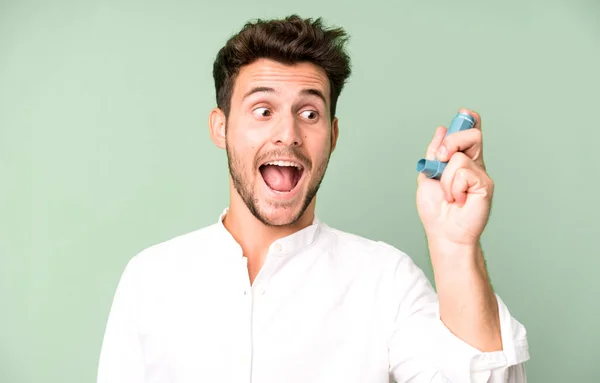 Young Handsome Man Asthma Inhaler — Stock Photo, Image