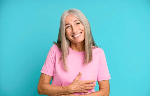 Pretty Gray Hair Senior Woman Laughing Out Loud Some Hilarious — Stock Photo, Image
