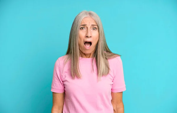 Pretty Gray Hair Senior Woman Looking Very Shocked Surprised Staring — Stock Photo, Image