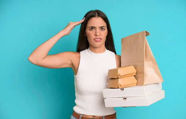 Hispanic Pretty Woman Feeling Confused Puzzled Showing You Insane Take — Stock Photo, Image