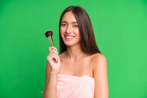 Jovem Mulher Bonita Fazendo Conceito Beleza — Fotografia de Stock