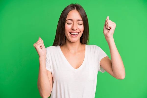 Hispanic Pretty Woman Looking Extremely Happy Surprised Celebrating Success Shouting — Stock Photo, Image