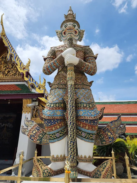 Gigante Che Custodisce Porta Del Tempio Wat Phra Kaew Secondo — Foto Stock