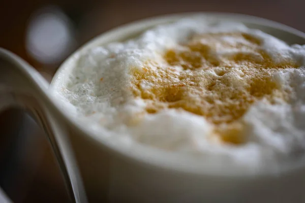 Close Foam Aerated Cappuccino Milk Shapeless Coffee Pour Spot — Stockfoto