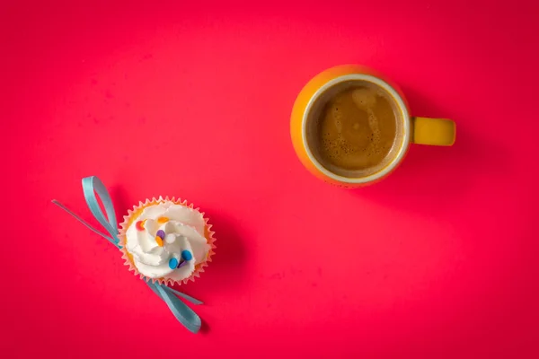 Eine Tasse Frisch Gebrühten Doppel Espresso Auf Hellrosa Hintergrund Mit — Stockfoto