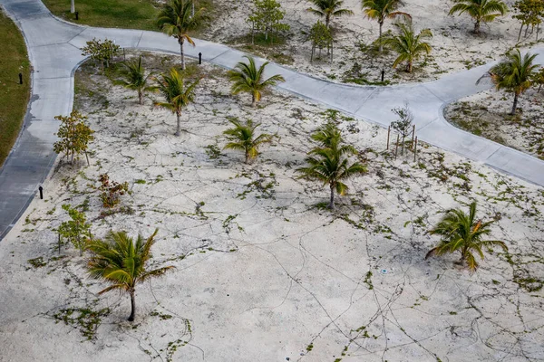 Paved Footpath Sand Tropical Island — Fotografia de Stock
