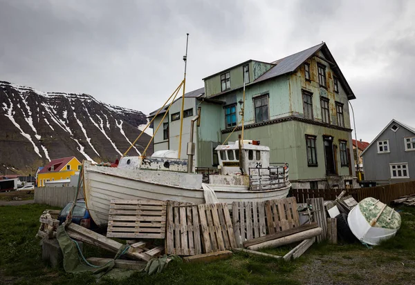 Isafjordur Islande Juin 2022 Une Maison Avec Bateau Pêche Stationné — Photo