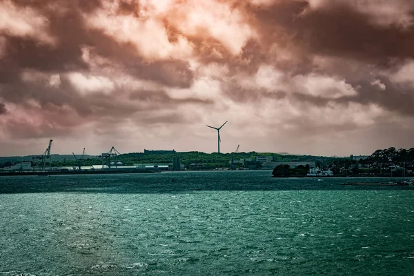 Dramatic Environment Conservation Image Windmill Center Surrounded Unrealistically Red Clouds — Foto Stock