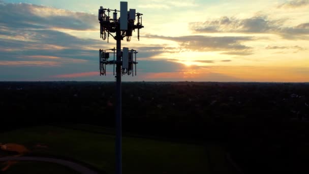 Circling Cell Phone Tower Dramatic Sunrise — Stock videók