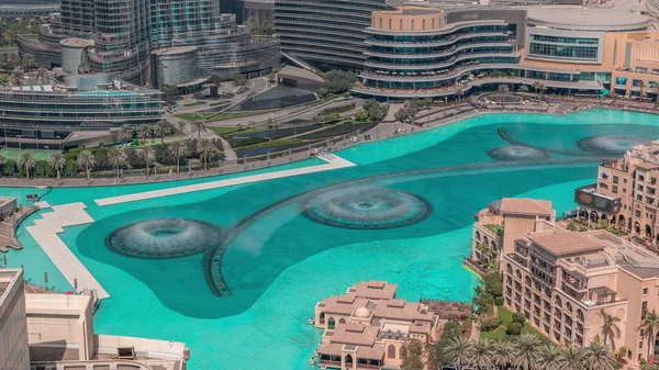 Dubai Çeşmesi Havadan Zaman Ayarlı Müzikal Çeşme Şehir Merkezindeki Yapay — Stok fotoğraf