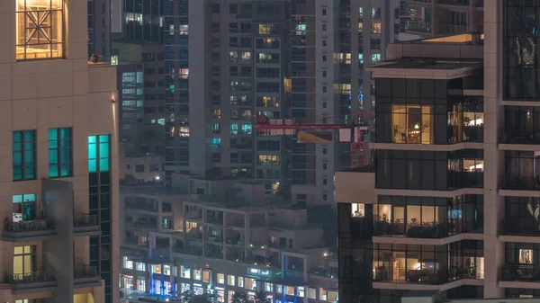 Ventanas Exterior Del Edificio Gran Altura Final Noche Con Luces — Foto de Stock