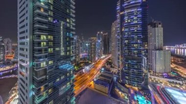 Dubai Marina ve JBR bölgesinin panoramik görüntüsü.