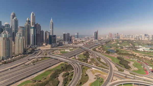 Dubai Marina Snelweg Kruising Spaghetti Kruising Timelapse Wolkenkrabbers Golfbaan Een — Stockfoto